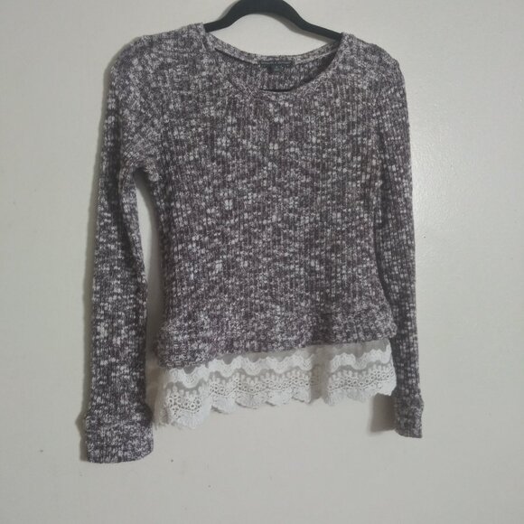 Threads 4 Thought Marled Women’s Knit Sweater with White Lace Hem – Size: Small - Picture 8 of 9